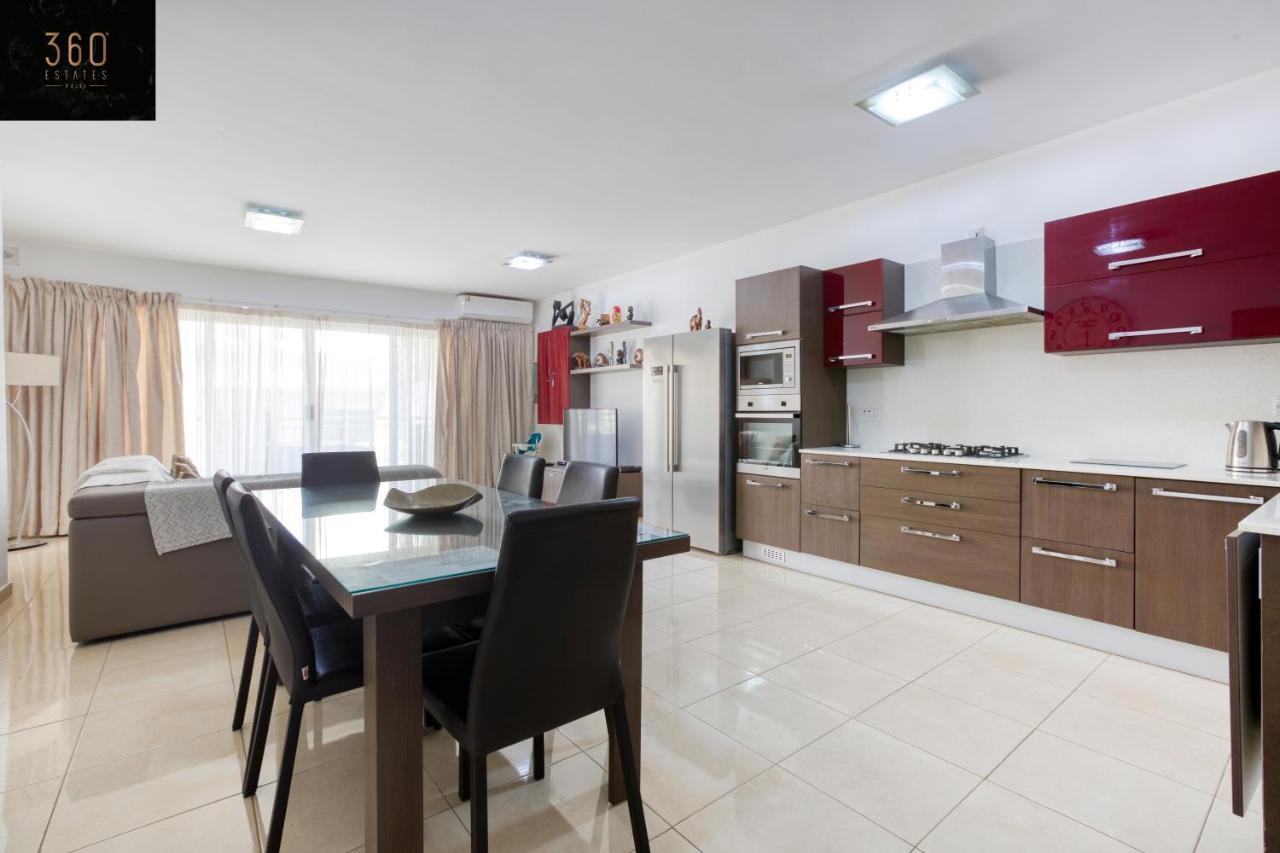 Charming Home Meters From The Seafront With Terrace By 360 Estates Σεντ Πόλς Μπέι Εξωτερικό φωτογραφία