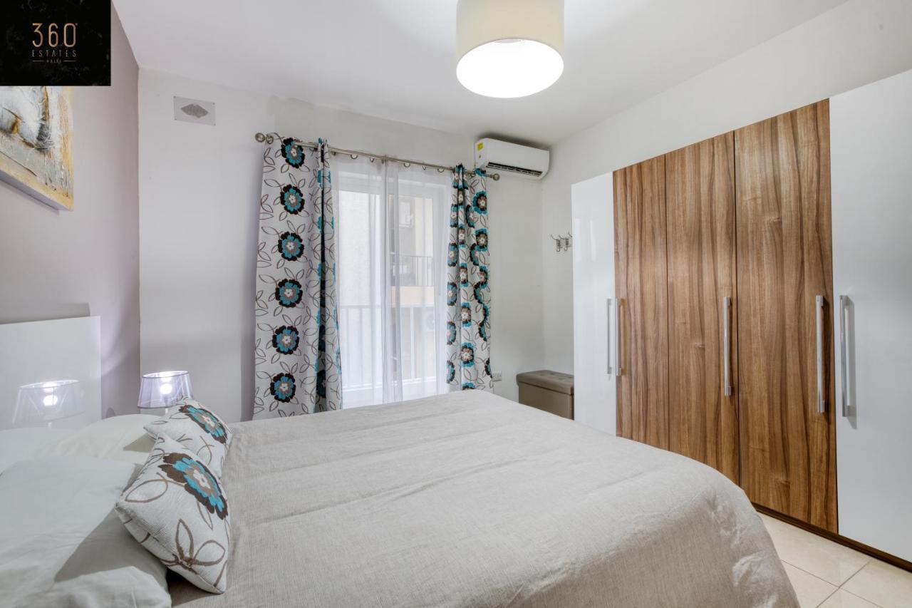 Charming Home Meters From The Seafront With Terrace By 360 Estates Σεντ Πόλς Μπέι Εξωτερικό φωτογραφία